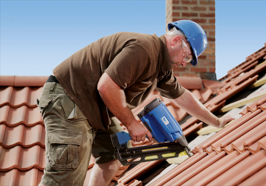 Shingle Roof Maintenance in Phoenix AZ
